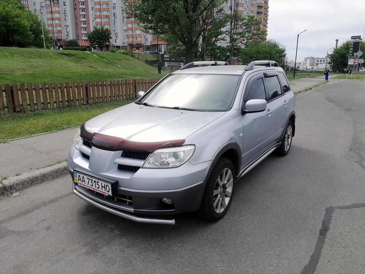 Продам свой Mitsubishi Outlander, 2006 г. Киев, Голосеевский. Легковые  автомобили, Киев на aviso.ua