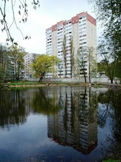 Вышгородская ул., 47а, продается 2к. под ремонт