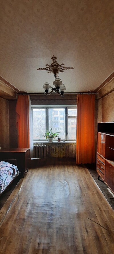 Продаж 2-х кімнатної квартири Воскресенський проспект(Перова)25