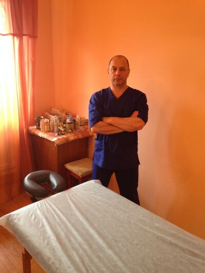 Лікувальний масаж спини Троєщина Дарниця Лівий берег Київ