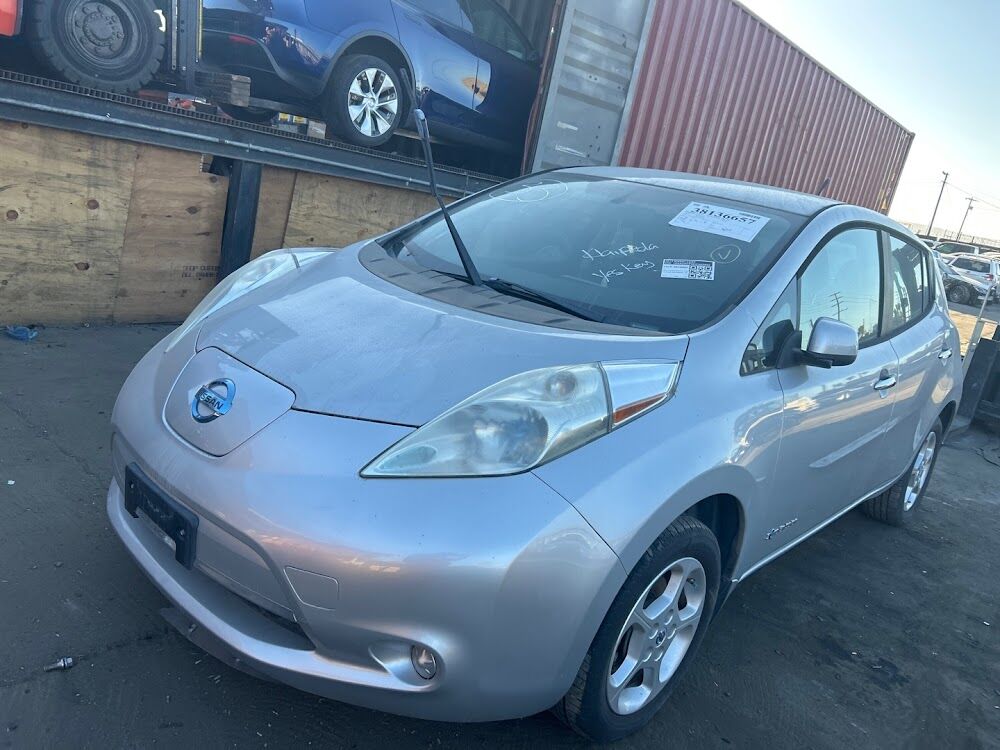 Nissan Leaf 2013 р. Привезений з США, Київ на aviso.ua