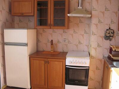 Продам 1-комнатную квартиру, улица Ващенко Григория, д.1, Дарницкий район, Киев