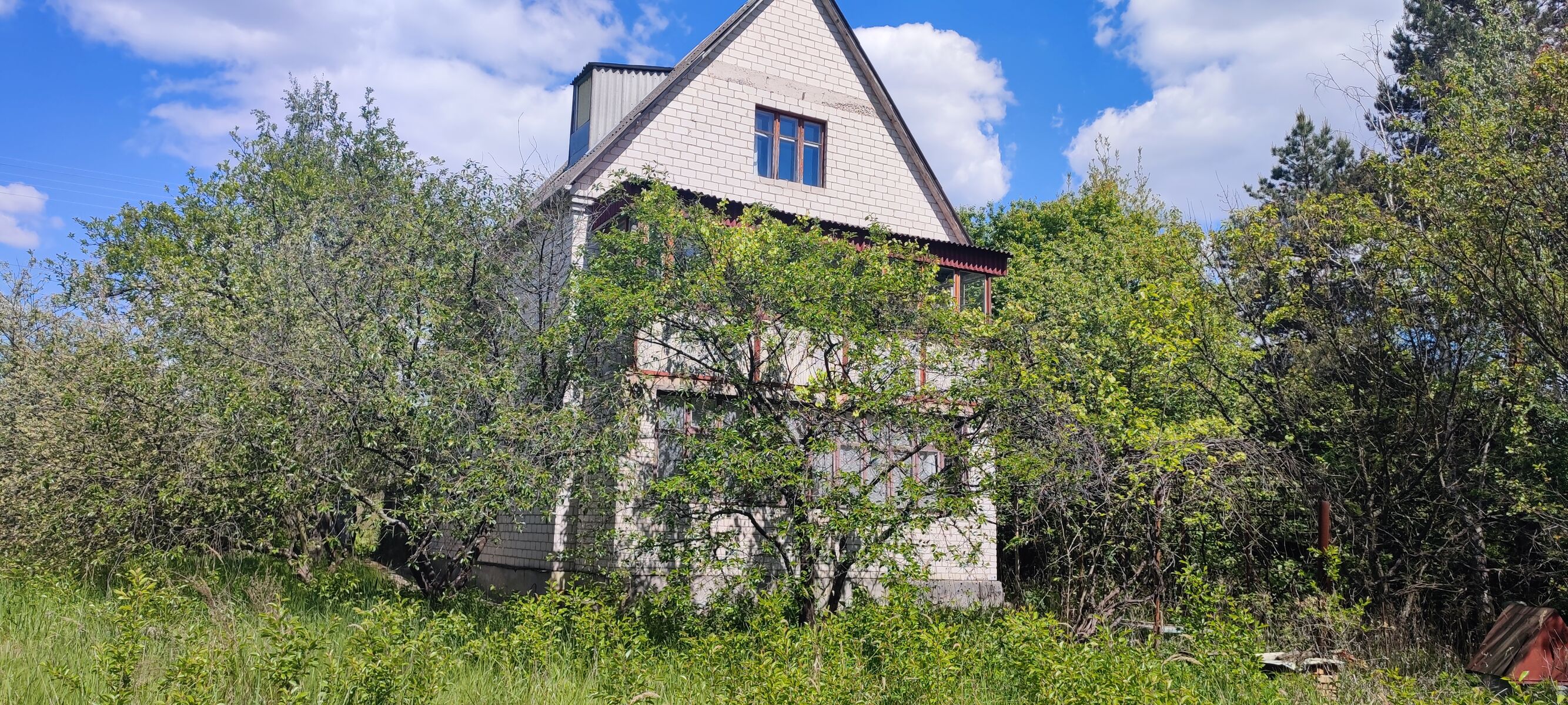 Дача 3 поверхи с.Неграші 30 км від Києва без комісії, Садова, 105. Купить  дом . Продажа