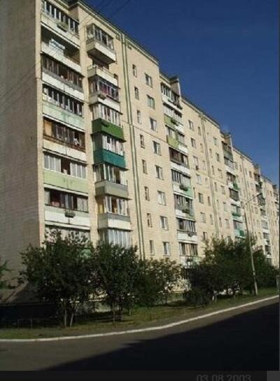Продам 1-кімнатну квартиру, Братиславська, д. 15, Дніпровський район, Київ