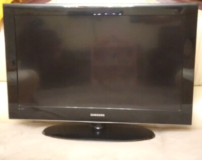 Телевизор  Samsung   32"   LCD
