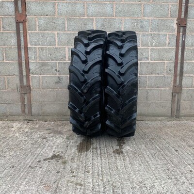 Шина на комбайн 900/60R32 Alliance 376 (176D,TL) STEEL BELTED