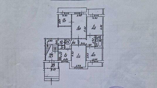 Продам 4-к квартиру Київ, Голосіївський, вул. Бурмистенка, 12.