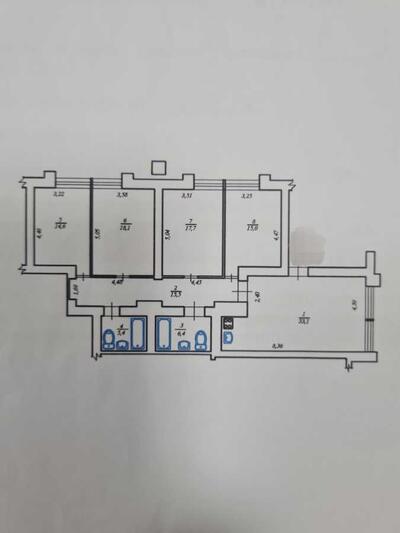 Продам 4-к квартиру Київ, Дніпровський, вул. Краківська, 15/17.