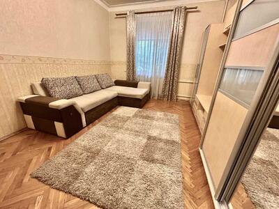 Продам 3-к квартиру Київ, Деснянський, просп. Броварський, 93. 