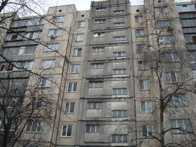 Продам 2-к квартиру Броварский, Бровары, Героїв України, 29