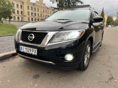 Продам Nissan Pathfinder, 2013 року, 3.50 л., 13900 $