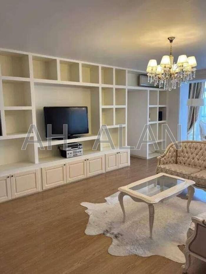 Продам квартиру Київ, Юлії Здановської вул, Юлії Здановської вул., 52, ГолосеевоГолосеевский район, Киев на aviso.ua