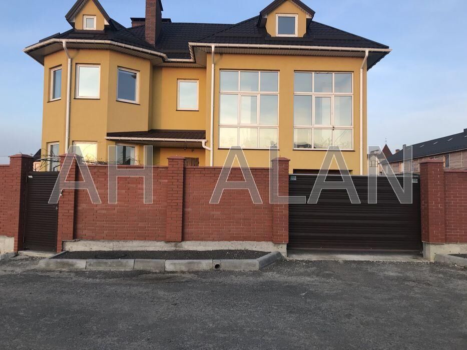 Продам дом Гатне, Свободи вул, Свободи вул., Гатне, Фастівський район на aviso.ua