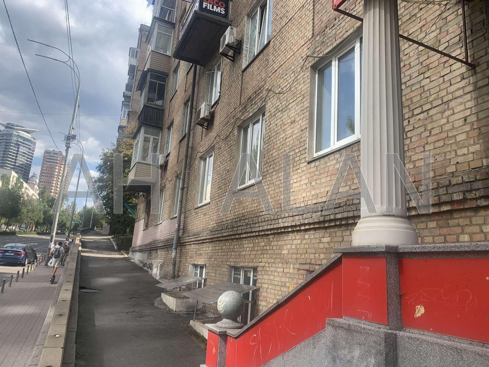 Сдам торговое помещение Київ, Лесі Українки бул, Лесі Українки бул., 6, Печерський район, Київ на aviso.ua