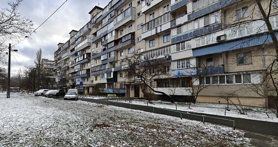 Продам 1-к квартиру Киев, Деснянский, Милютенко ул., 30/12