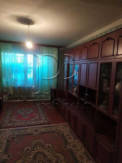 Продам 5-к квартиру Броварський, Калита, Миру вулиця, 55