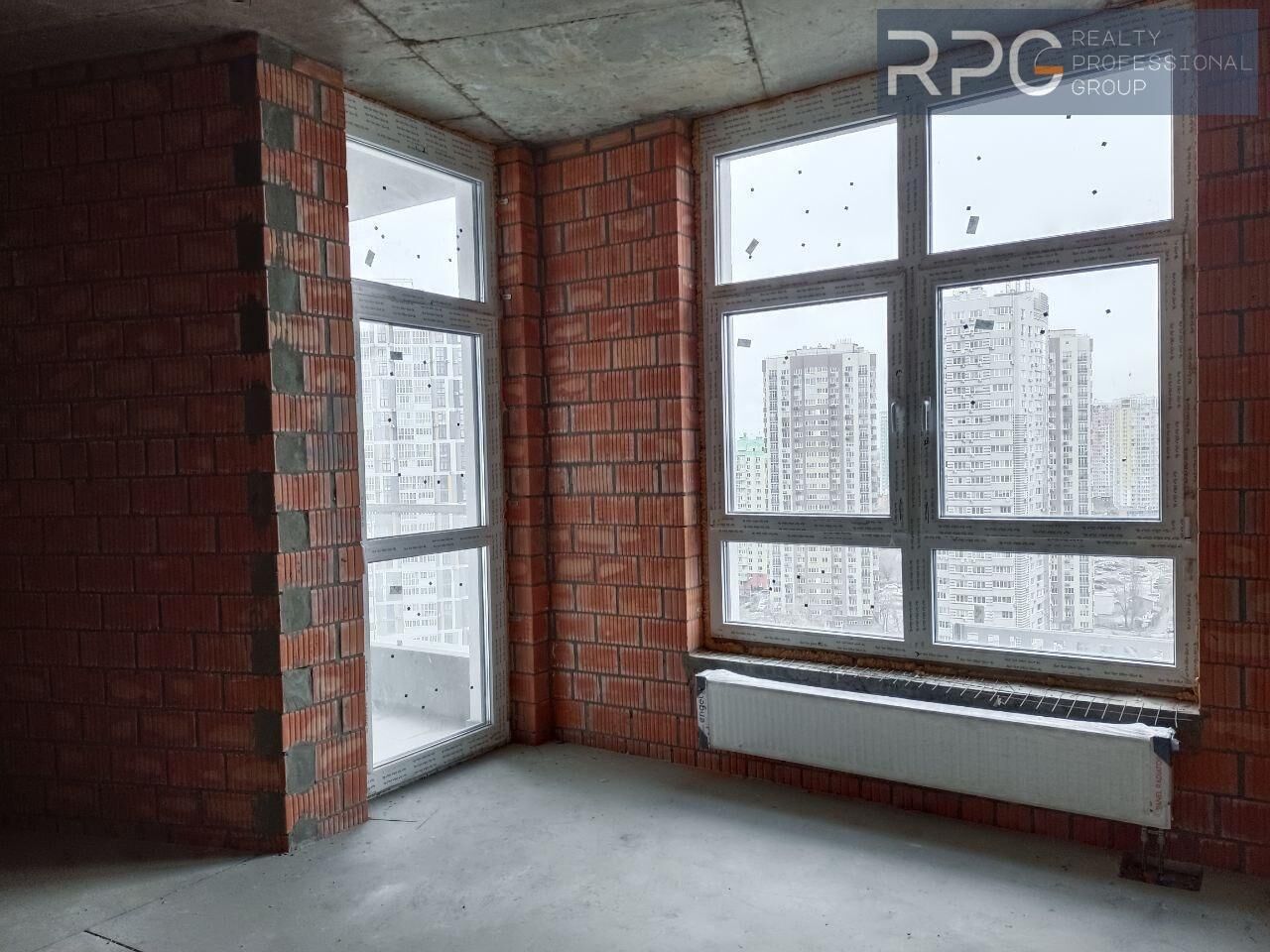Продам видовую квартиру площадью 81 м2 на 5 этаже в, Микільсько-Слобідська вул., 11, Микільська СлобідкаДніпровський район, Київ на aviso.ua