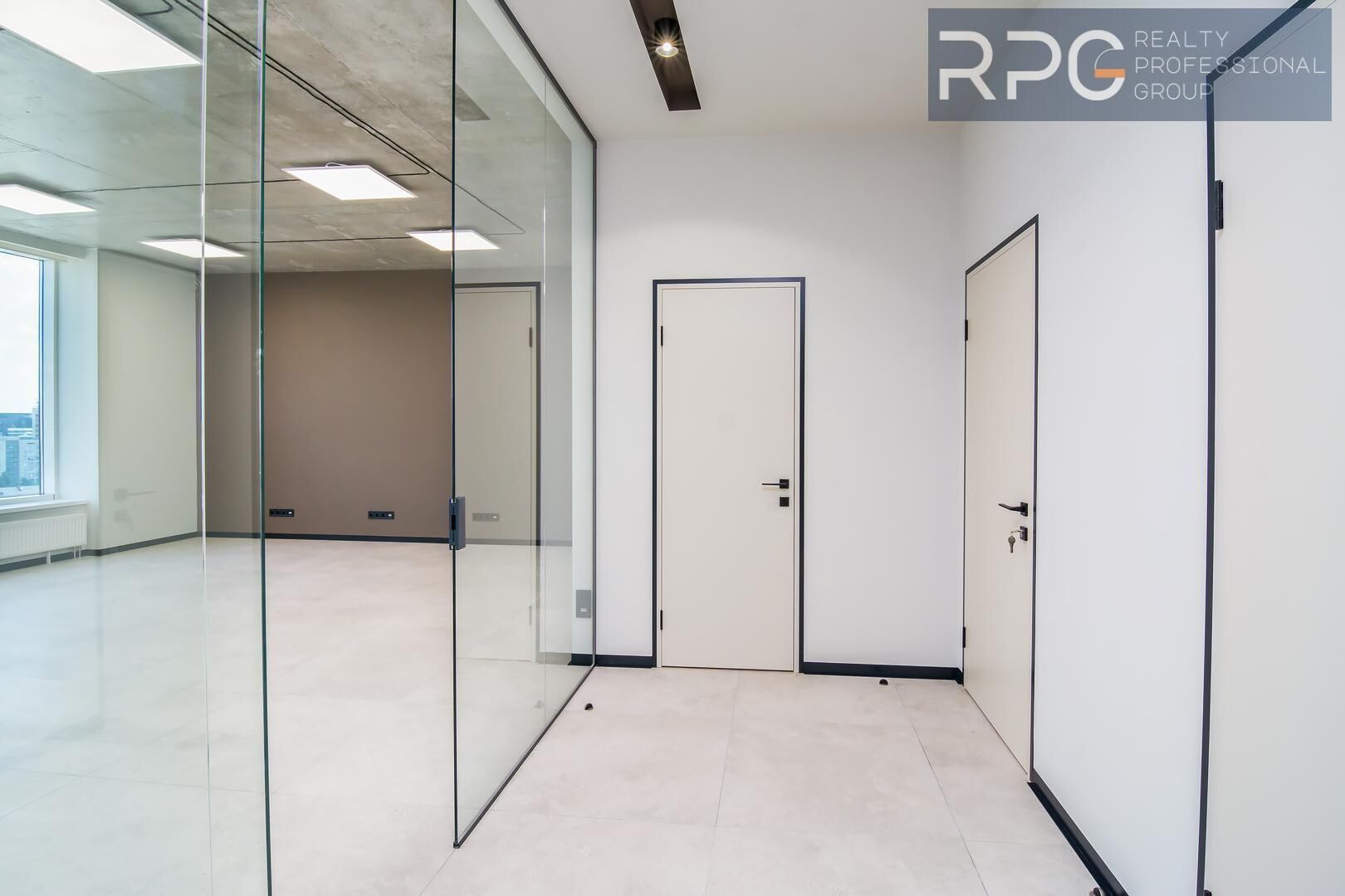 Оренда офісного приміщення 140 м² у престижному ЖК Richmond, Джона Маккейна вул., 26, ПечерскПечерский район, Киев на aviso.ua