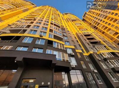 Продається 3кв в ЖК Медовий,вул Кадетський гай 10