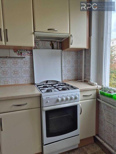 Продам 3 к квартиру, вул. Кубанської Україн, 49