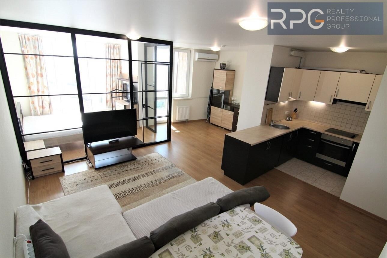Продаж 2 кім квартири., Русановка. ГЕНЕРАТОР, Соборності пр-т, 30, Днепровский район, Киев на aviso.ua