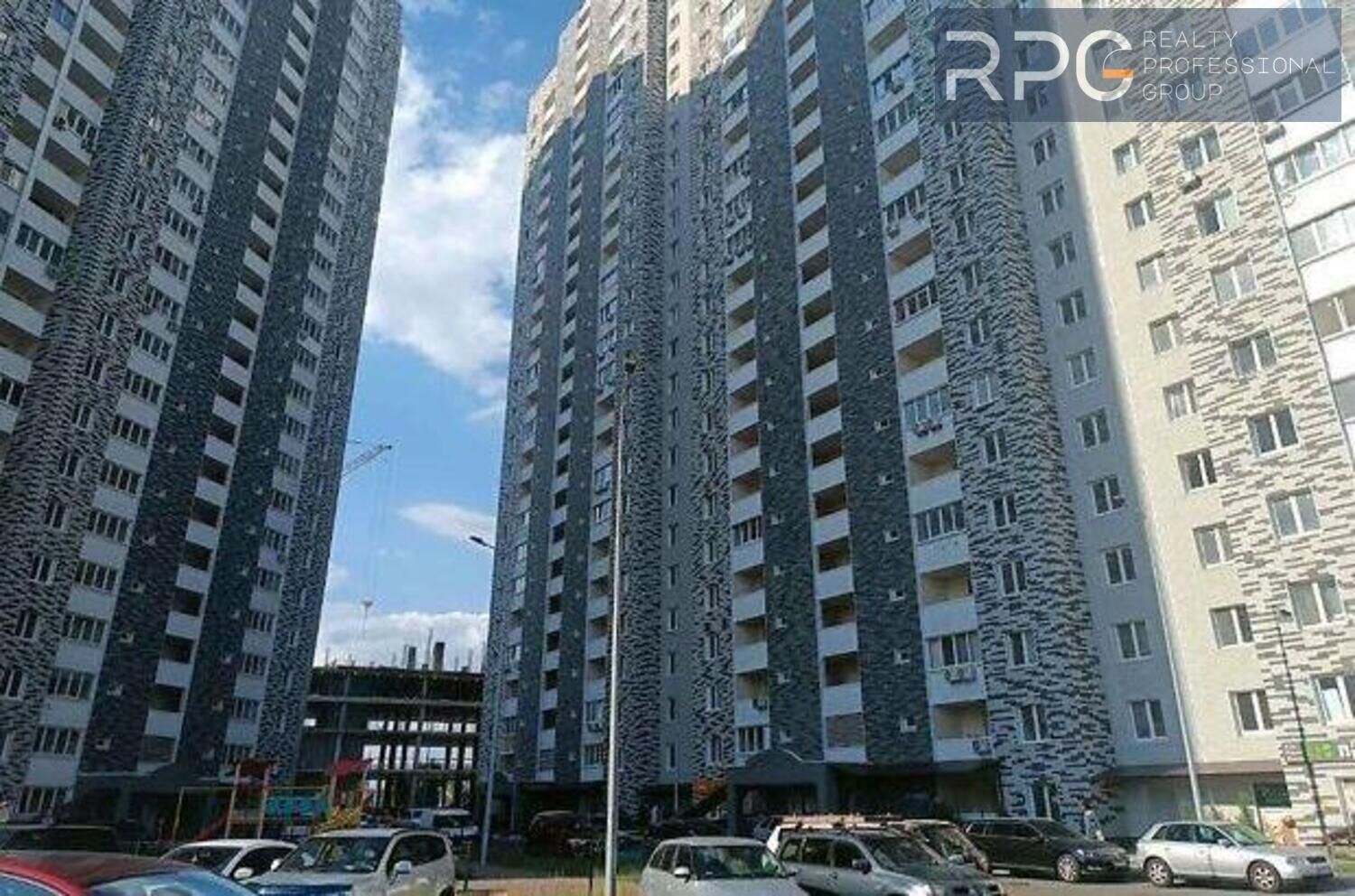 Продам 1-к квартиру 52м2 ЖК Ревуцкий, Ревуцького вул., 54Б, Дарницкий район, Киев на aviso.ua