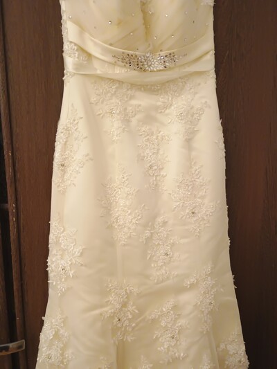 Продаю супер весільну сукню, коляр шампань р44-46