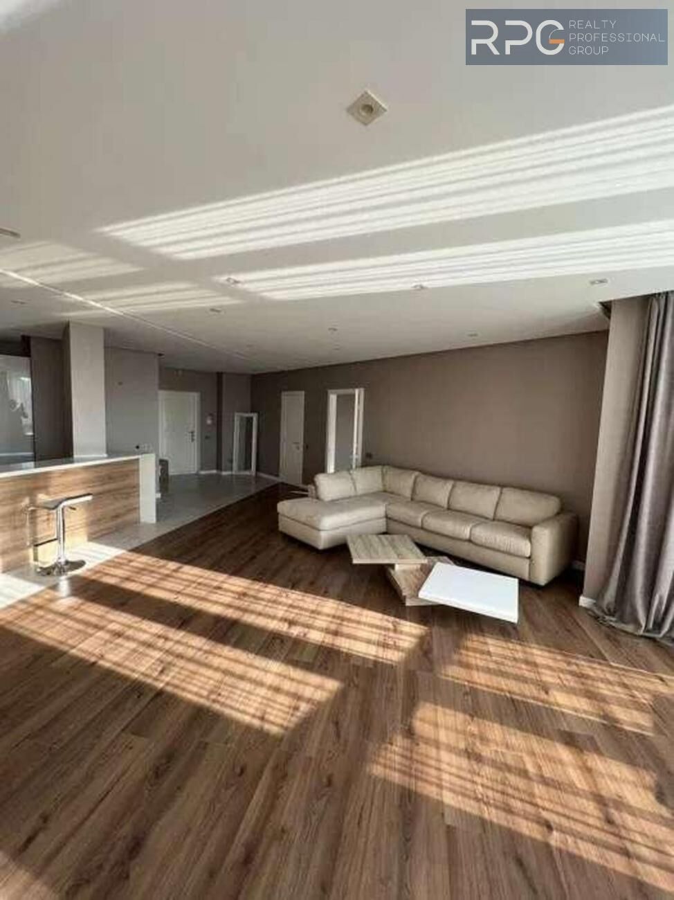 Продаж 2 кімнатной квартири , вул.Соборності 30, Русанівка, Соборності пр-т, 30, Дніпровський район, Київ на aviso.ua