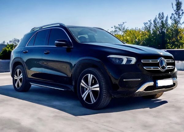 349 Bнедорожник на свадьбу Mercedes GLE 300d прокат без водителя, Київ на aviso.ua