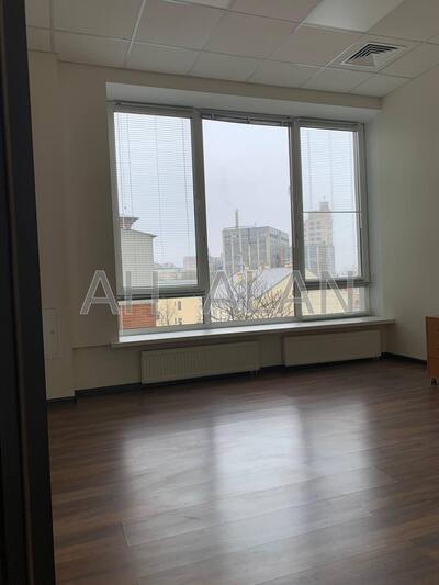 Сдам офисное помещение Київ, Січових Стрільців вул.