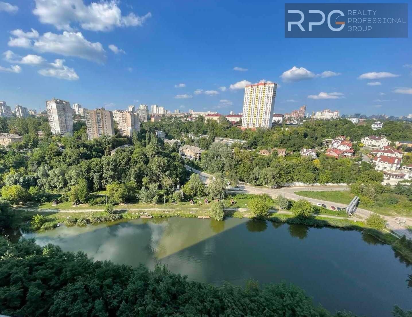 Продається 3кв ЖК Медовий, вул.Радченка Петра 27 Солом'янський р-н, Кадетський гай вул., 10, Турецкий городокСоломенский район, Киев на aviso.ua