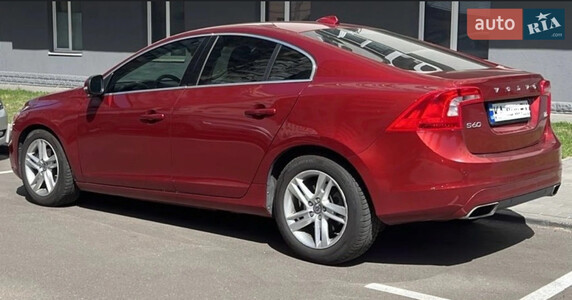 Продам авто, в хорошем состоянии Volvo s60, 2014