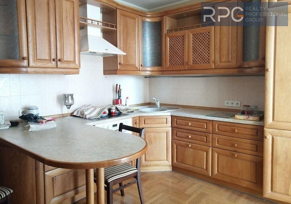 Продаж великої однокімнатної квартири в ЖК Парковий, Миколи Руденка бул., 14З, Святошинський район, Київ на aviso.ua