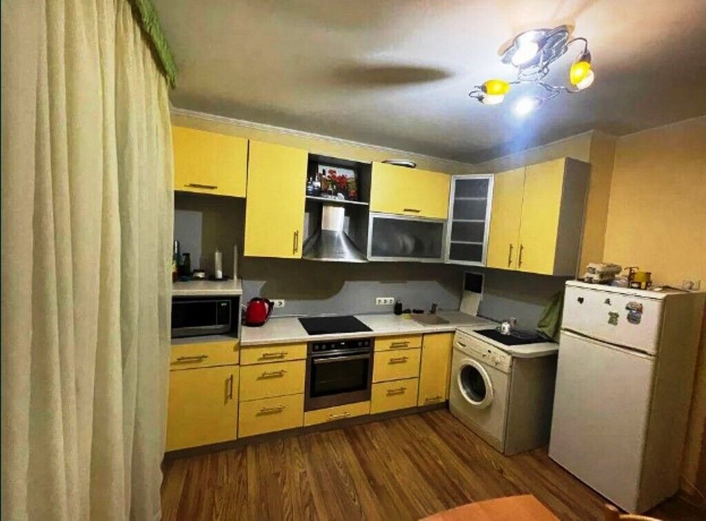 Продам 1-кімнатну квартиру, улица Ревуцкого, д.42, Дарницький район, Київ, Дарницкий район, Киев на aviso.ua