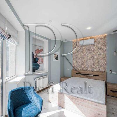 Продам 2-к квартиру Бучанський, Буча, Гоголя вулиця, 10Г