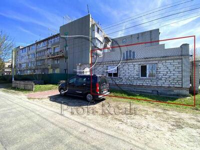 Продам торгову площу Бучанський, Бородянка, Вокзальна вулиця