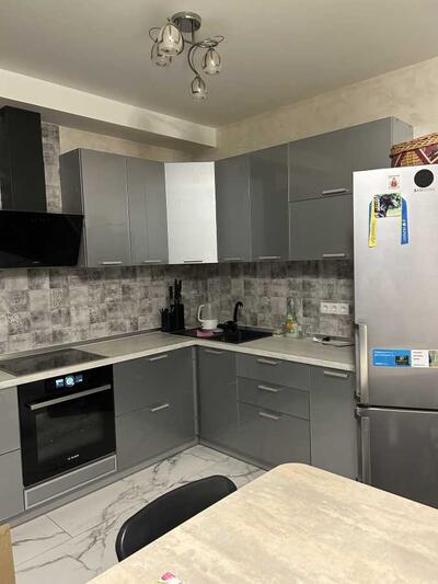 Продам 2-к квартиру Броварський, Бровари, Київська, 47