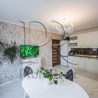 Продам 2-к квартиру Київ, Оболонський, Коноплянська вул., 22А