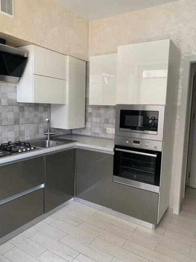 Продам 3-к квартиру Фастовский, Гатное, Дорошенка, 5