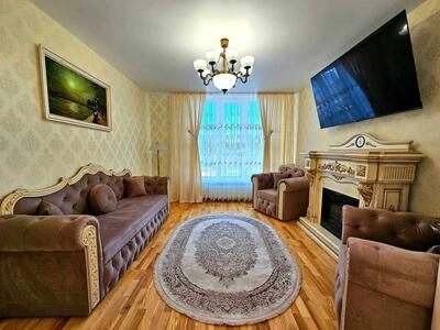 Продам 2-к квартиру Киев, Голосеевский, Академика Заболотного ул., 15в