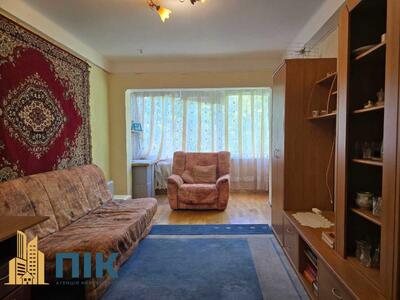 Продам 2-к квартиру Киев, Соломенский, Волгоградская ул., 33