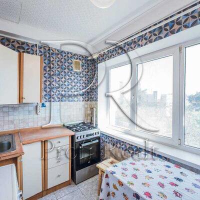 Продам 1-к квартиру Київ, Дніпровський, Перова бульв., 16Г