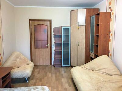 Здам довгостроково 1-к квартиру Київ, Дарницький, Анни Ахматової вул., 28