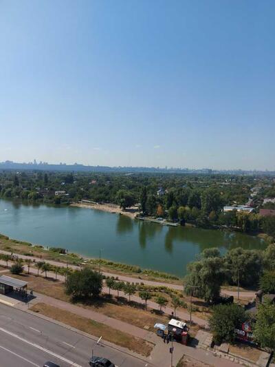 Здам довгостроково 1-к квартиру Київ, Дніпровський, Райдужна вул., 11