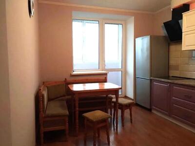 Продам 1-комнатную квартиру, улица Бориспольская, д.6, Дарницкий район, Киев