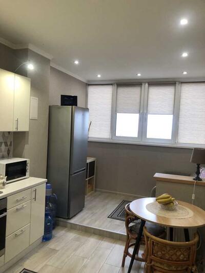 Продам 1-к квартиру Вишгородський, Вишгород, Шолуденко, 18а