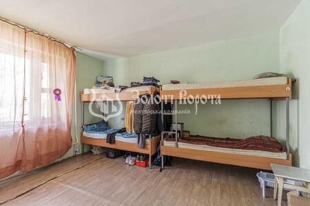 Продам 5-к квартиру Київ, Дніпровський, Братиславська вул., 13