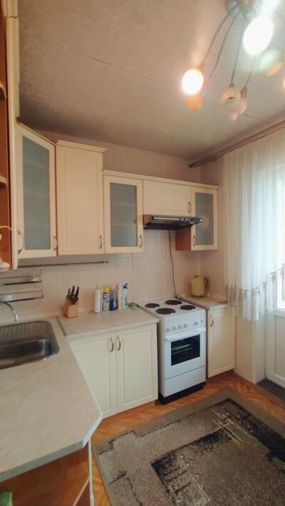 Продам 2к кв Закревського, 17, Троєщина