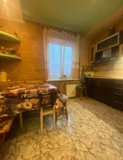 Продам 3-к квартиру Київ, Дарницький, Харківське шосе, 180/21