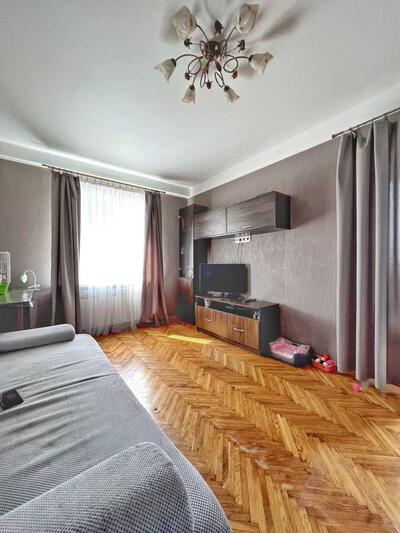 Продам 2-к квартиру Київ, Шевченківський, Данила Щербаківського вул., 31б
